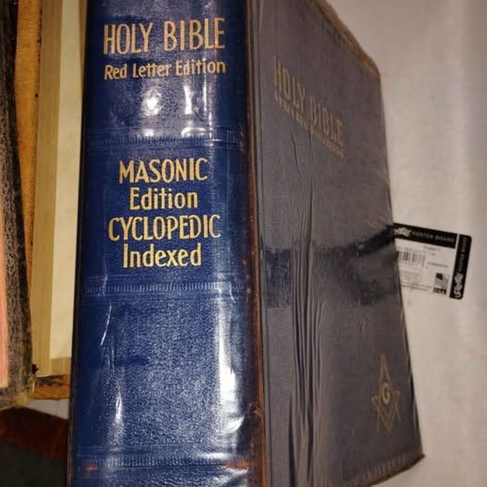 1951 Holman Masonic Bible Blue ribbon edition